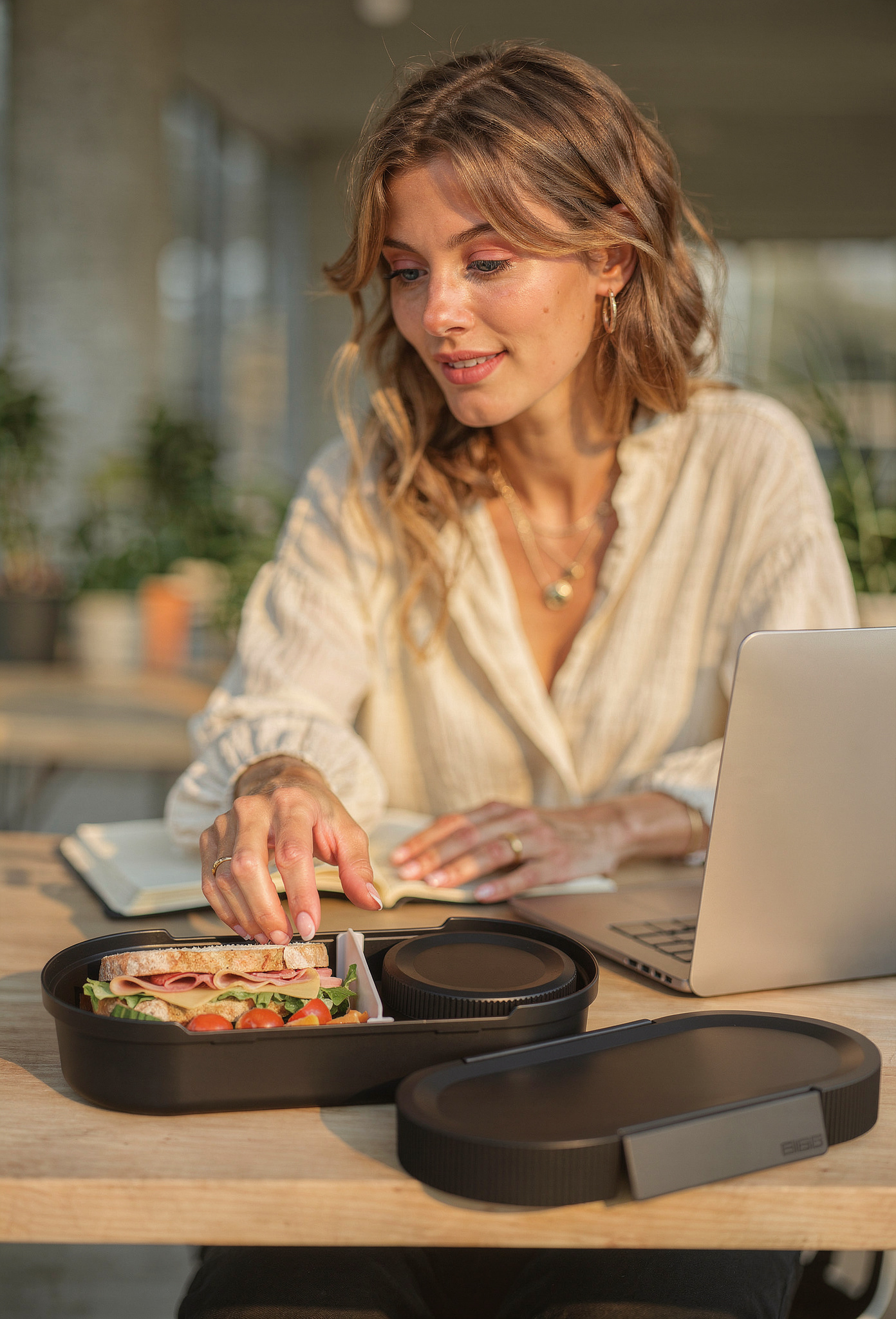 #farbe_schwarz#grösse_1.0 l