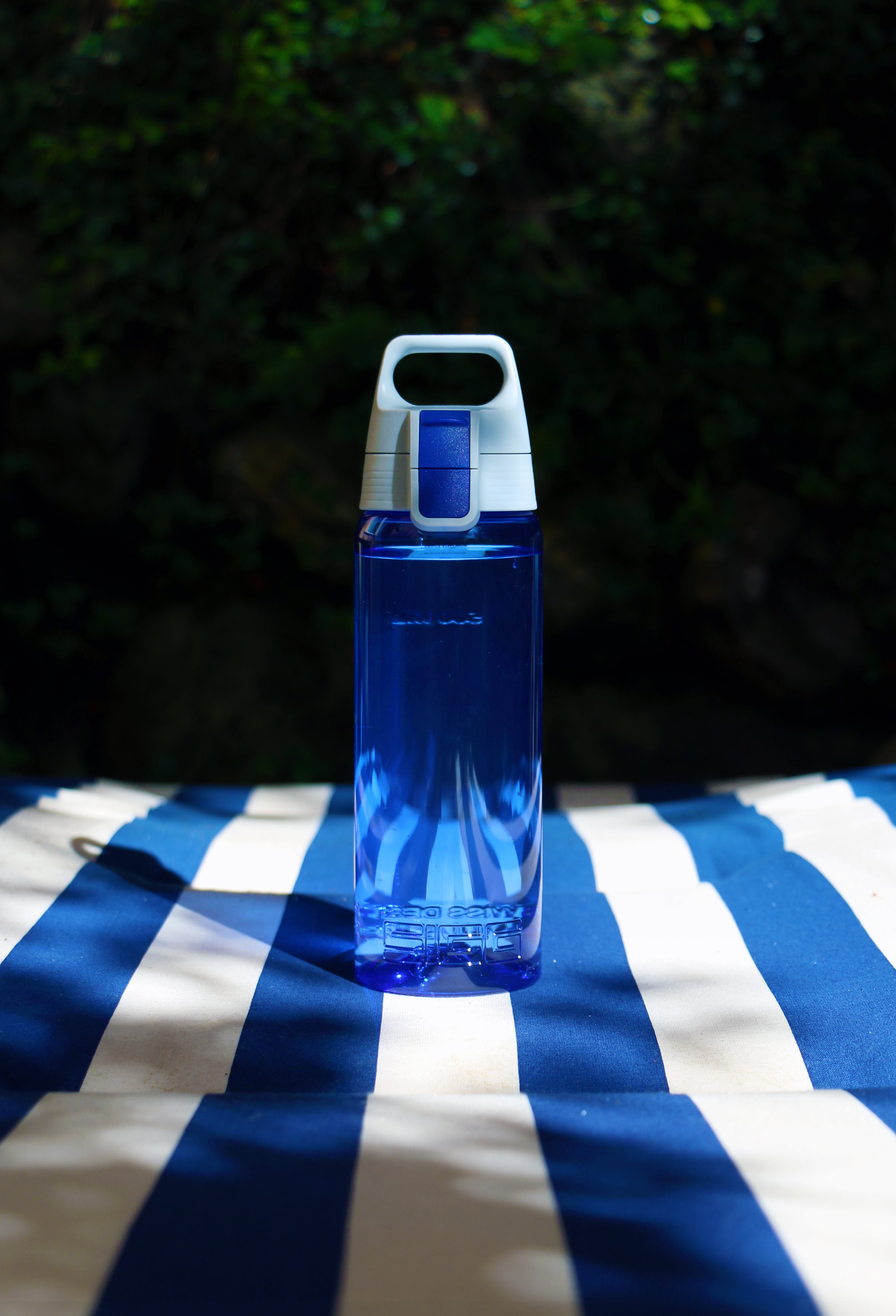 #farbe_blue#größe_0.6 l